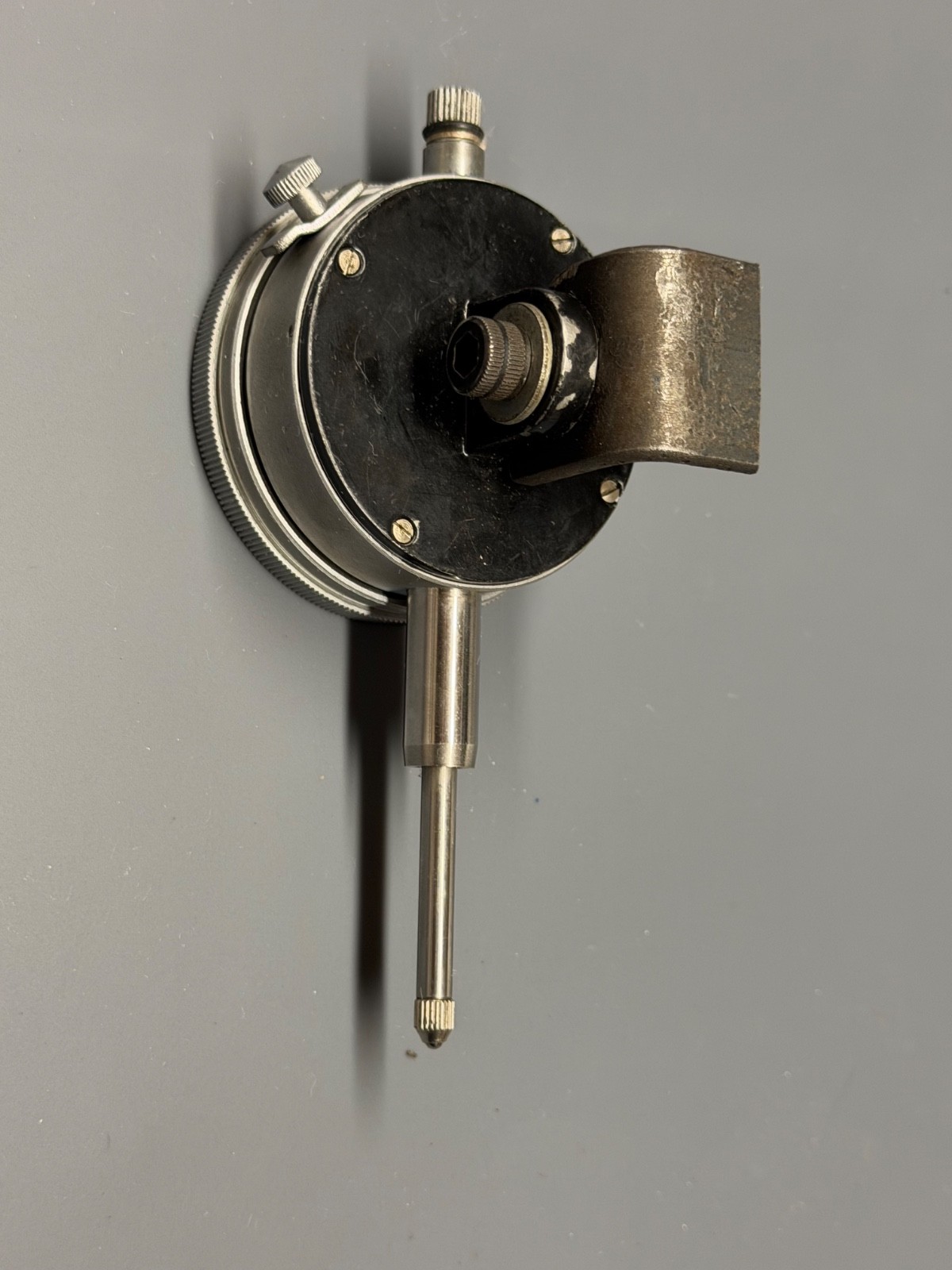 Unbranded Dial Indicator - 0"- 1" 0.001" resolution 0"- 1"- (J)