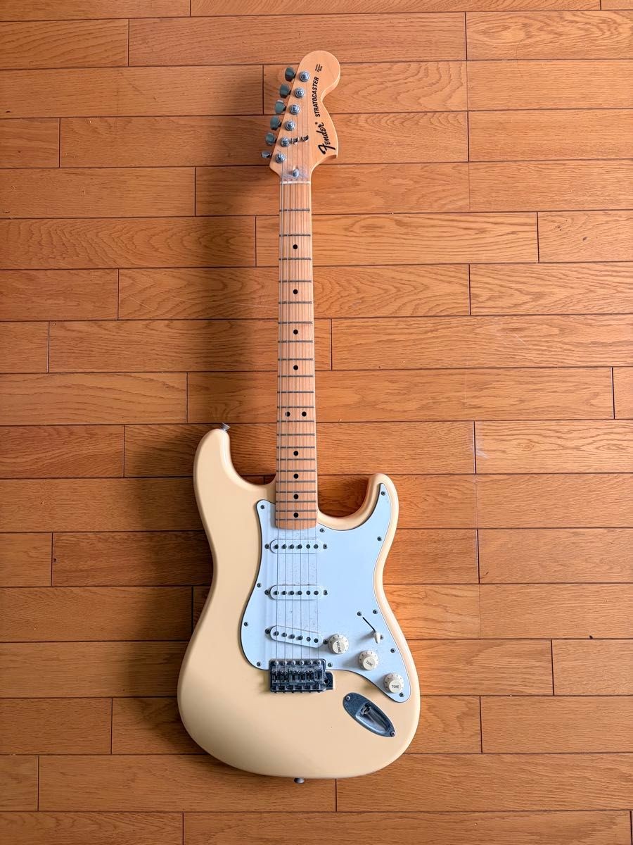 Fender Japan Stratocaster ST72-58US YWH