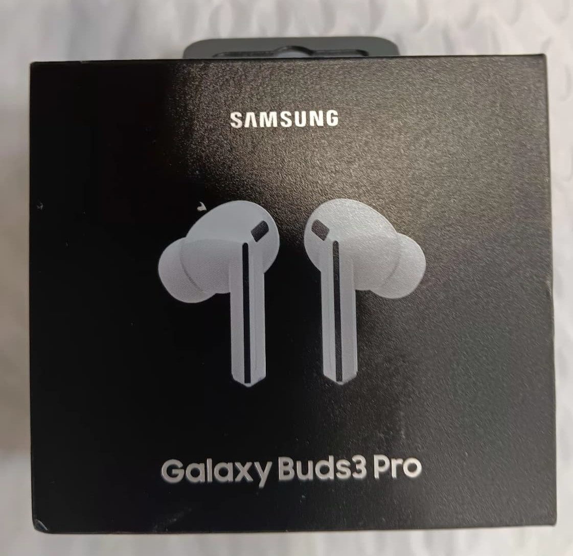 Samsung Galaxy Buds3 Pro SM-R630 True Wireless Bluetooth Earbuds - White