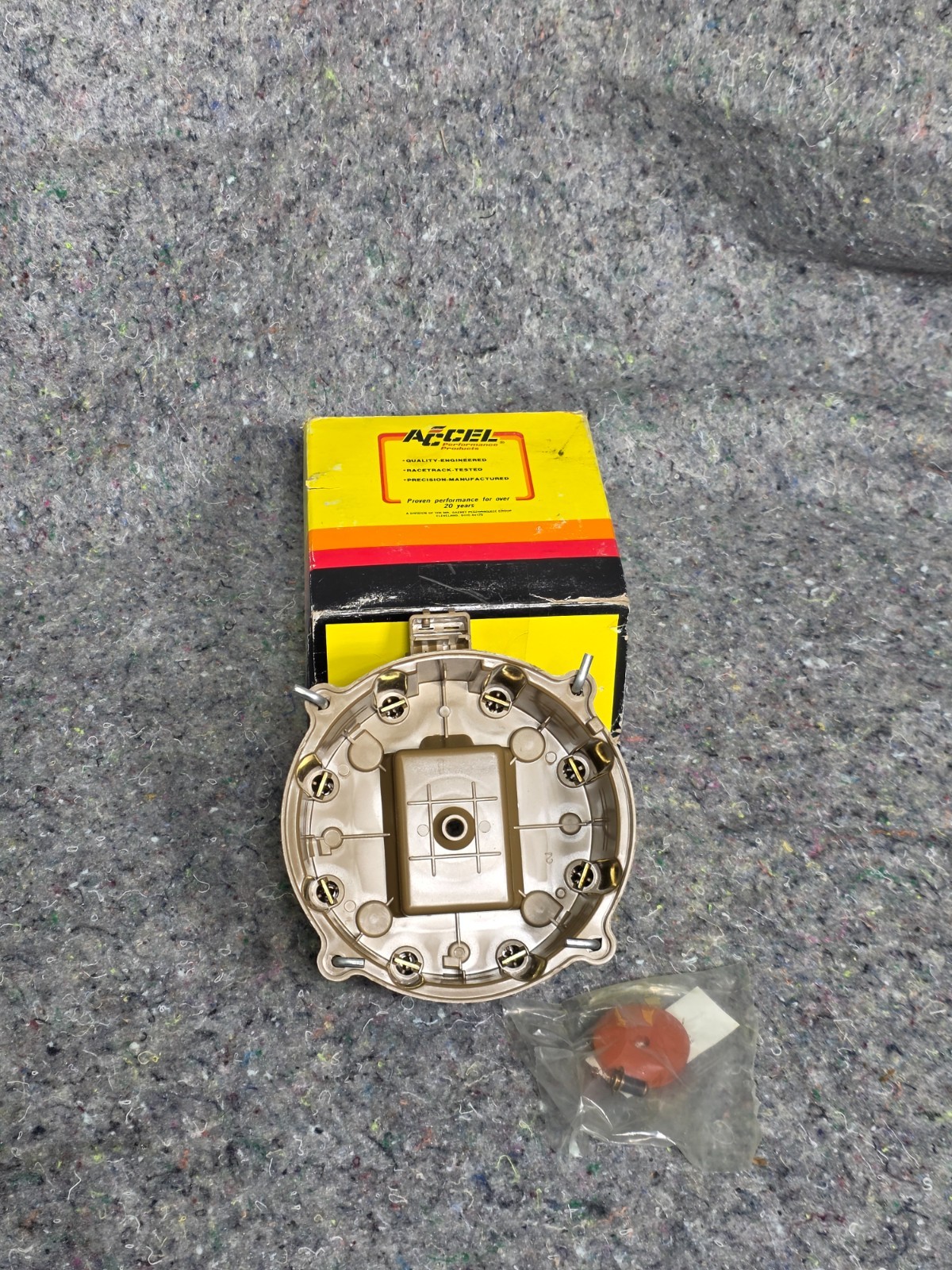Distributor Cap MSD 8411 - New/Old stock. OEM part (Accel 12028)