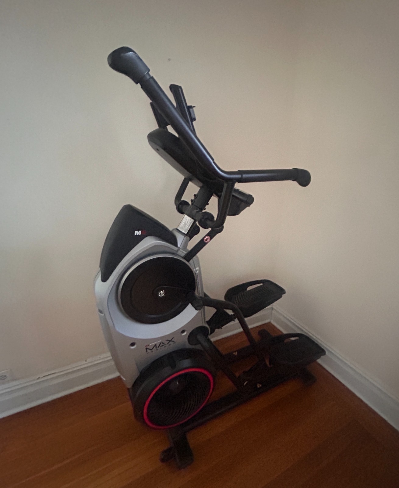 Bowflex Max Trainer M6 Lightly Used – Excellent Condition – Disassembly Included