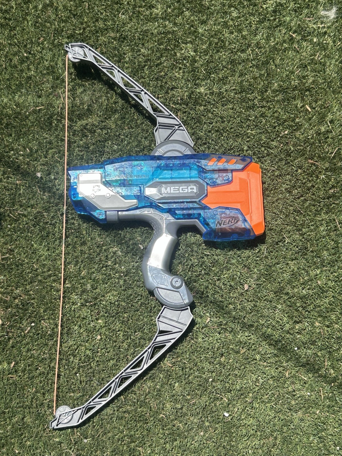 Rare Limited Edition NERF Mega Thunderbow Sonic Ice Edition