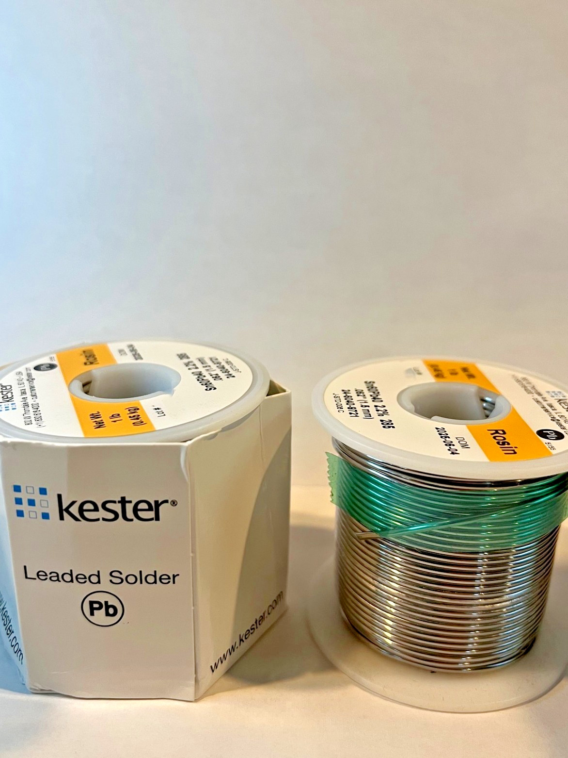 Kester 24-6040-9721, 0.062" Solder Wire 60/40 SnPb RMA 285 Flux, 1lb Spool, USA