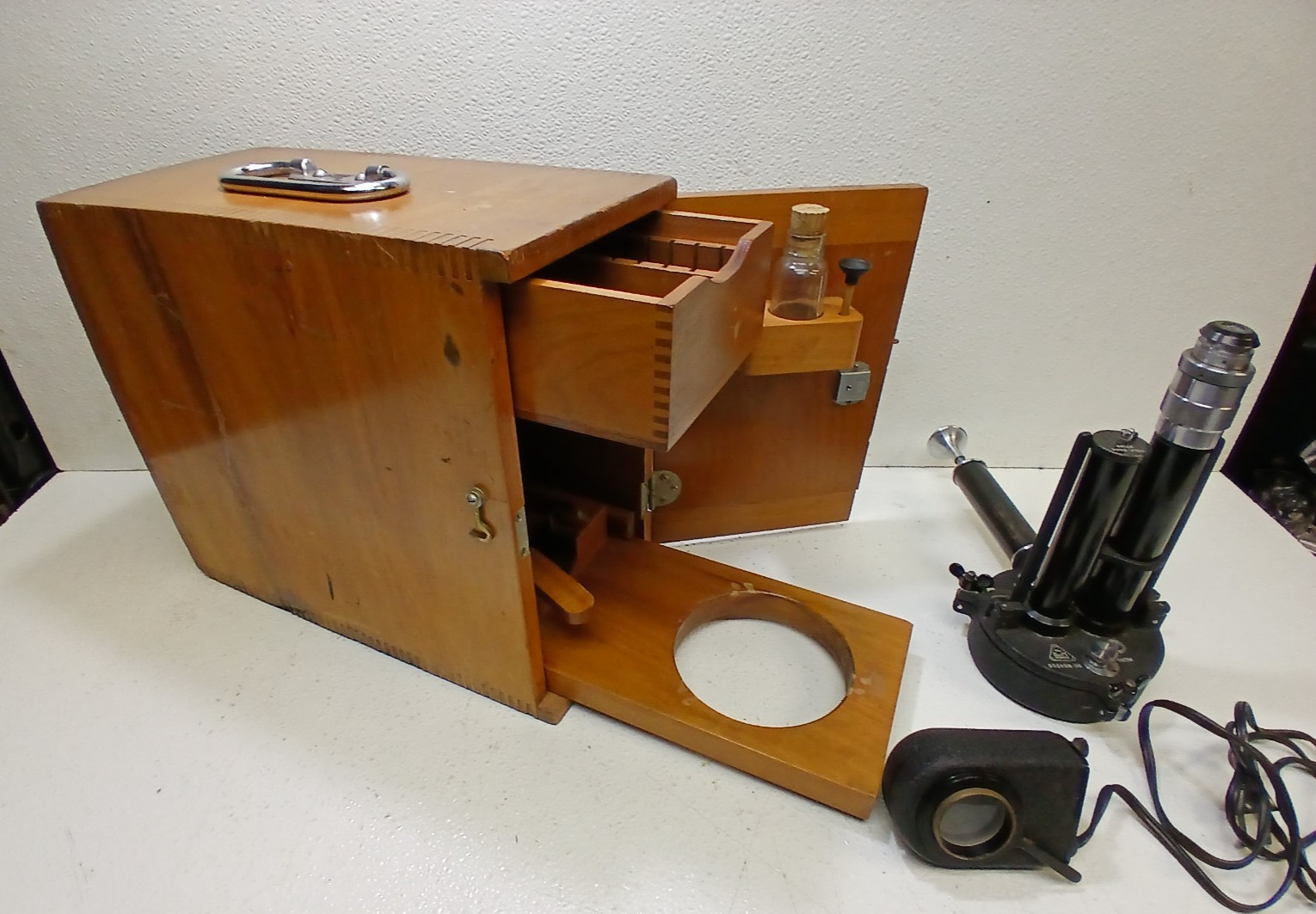 Bausch & Lomb Antique Dust Counter Microscope