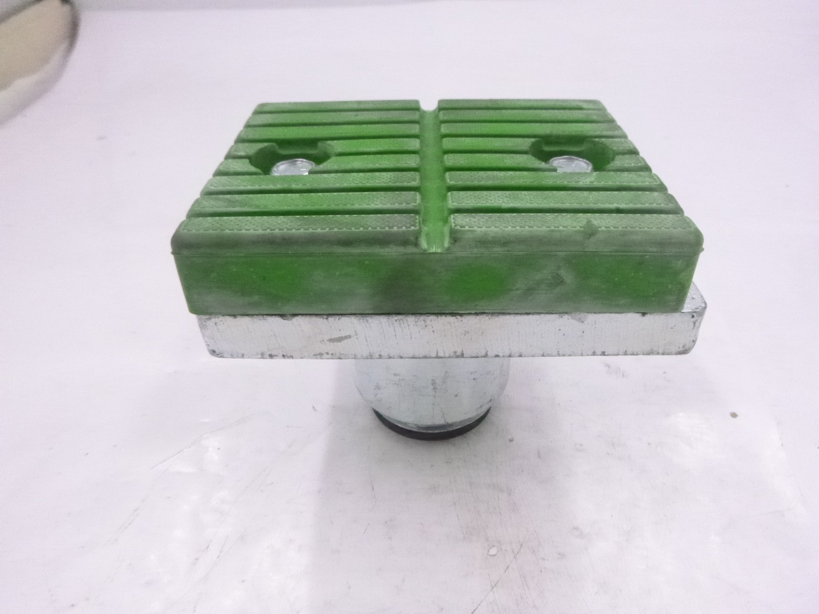 Electric Vehicle Footpad For lift  4" x 5-1/4"