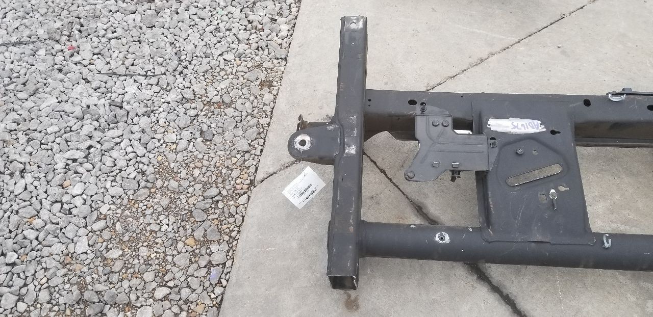 17 CHEVY SILVERADO 2500 REGULAR CAB REAR FRAME SECTION CUT