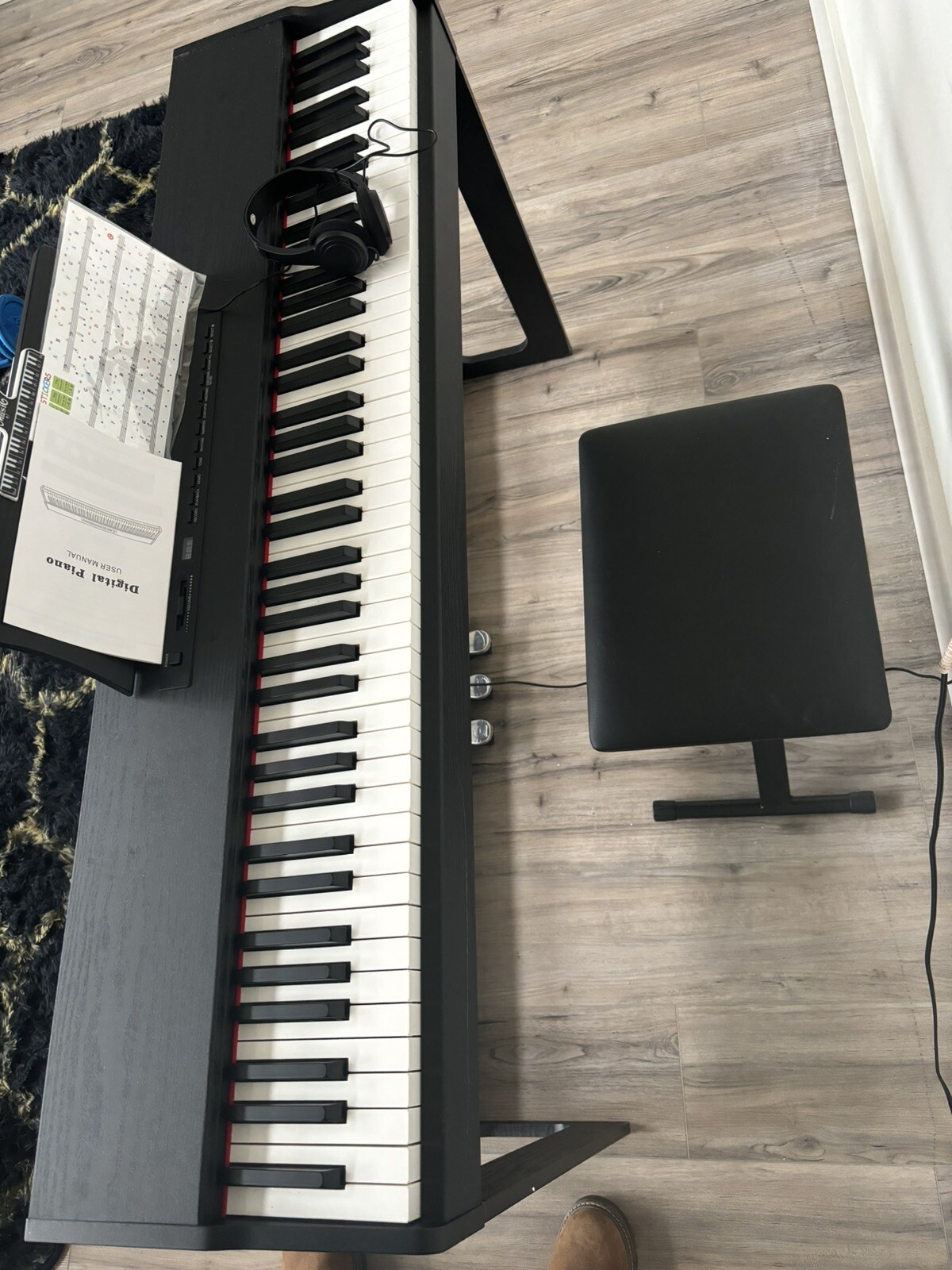 New Key Full Weighted Keyboards Digital Piano with Furniture Stand GDP-104 88