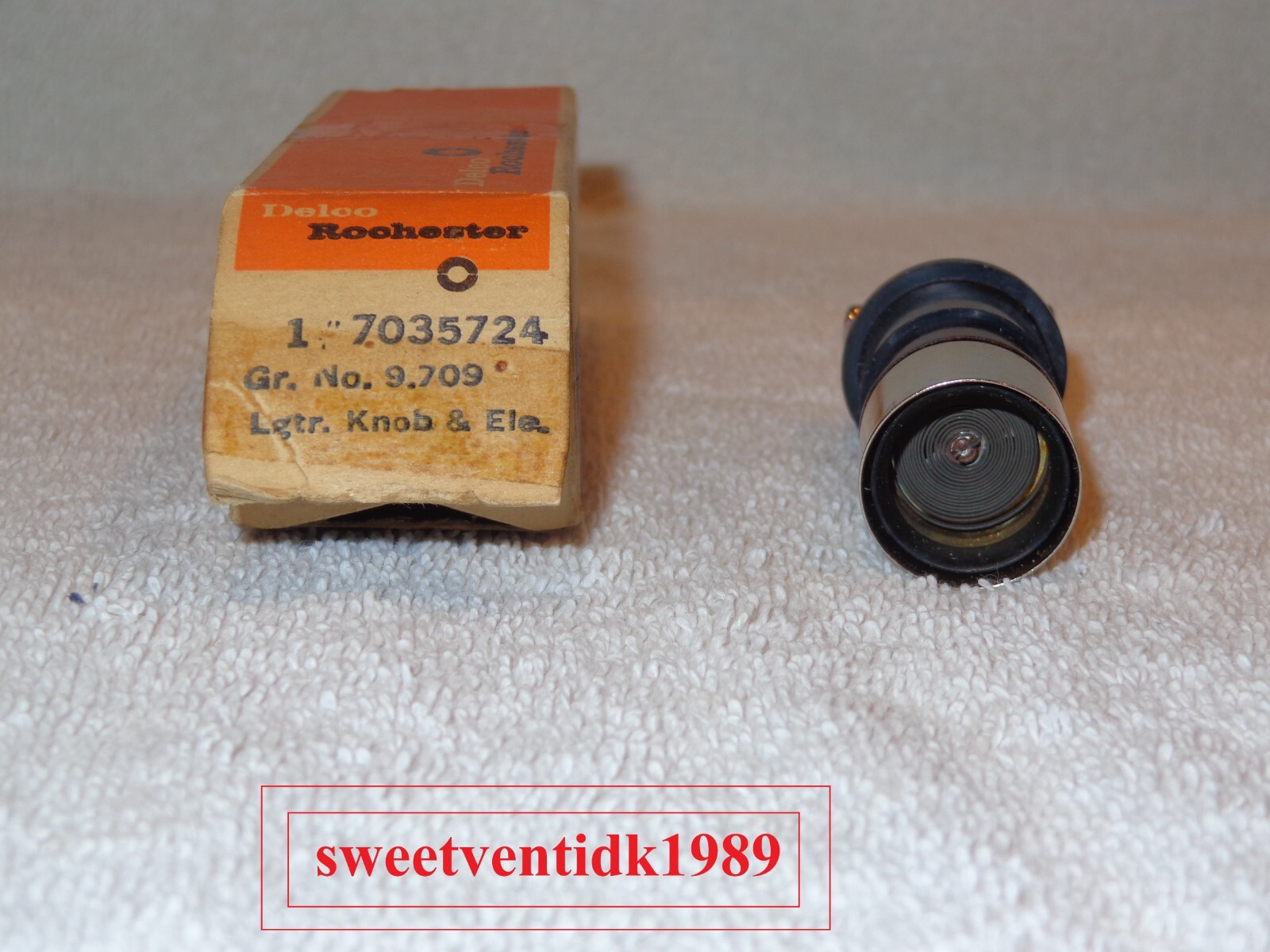 NOS Rochester Cigarette Lighter Element w/ Knob #7035724 .. USA Made