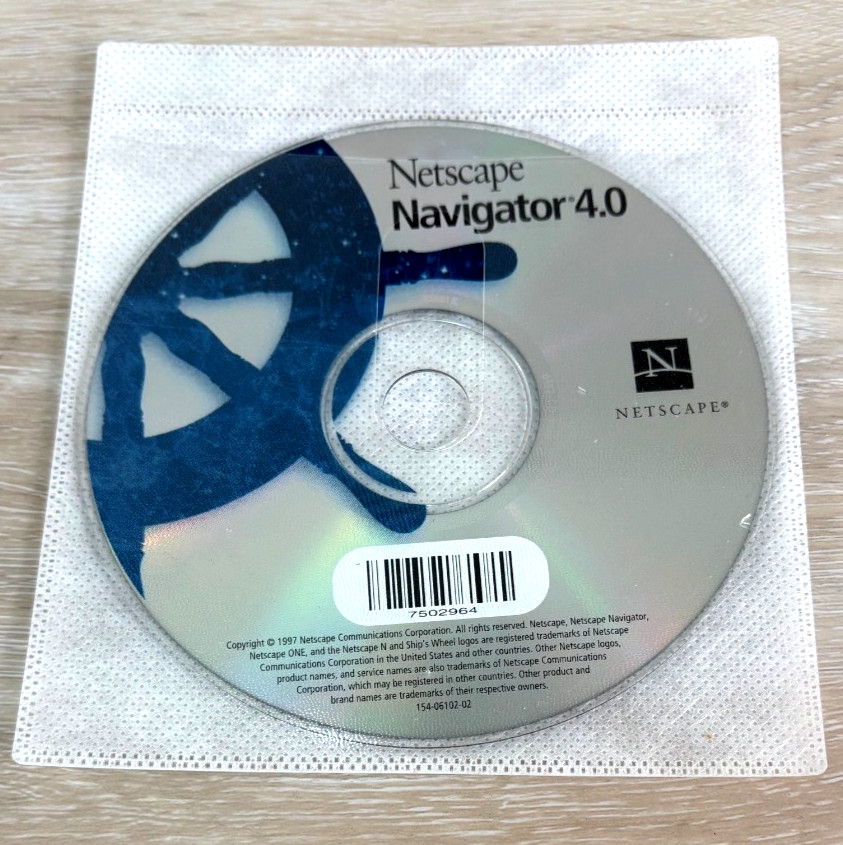 Vintage 1997 NETSCAPE NAVIGATOR 4.0 CD in Protective Sleeve