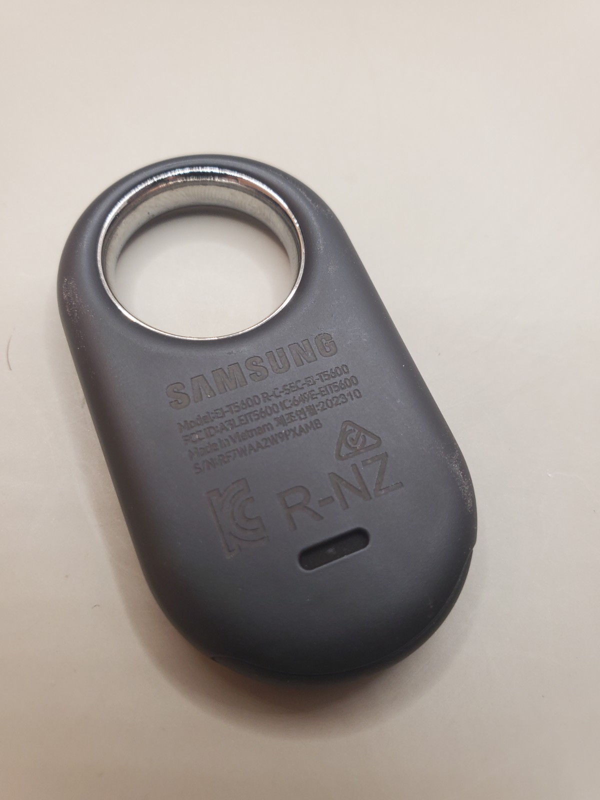 Samsung Galaxy SmartTag2 Bluetooth Tracker Black EI-T5600 Tested Reset