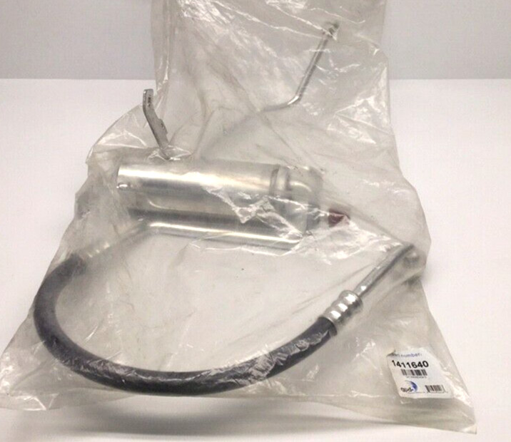 Global Parts 1411640 A/C Accumulator GPD