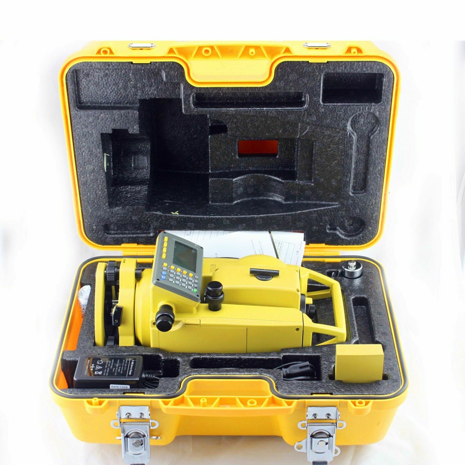 1PC NEW South Reflectorless Total Station NTS-332R TOTALSTATION Fast shipping