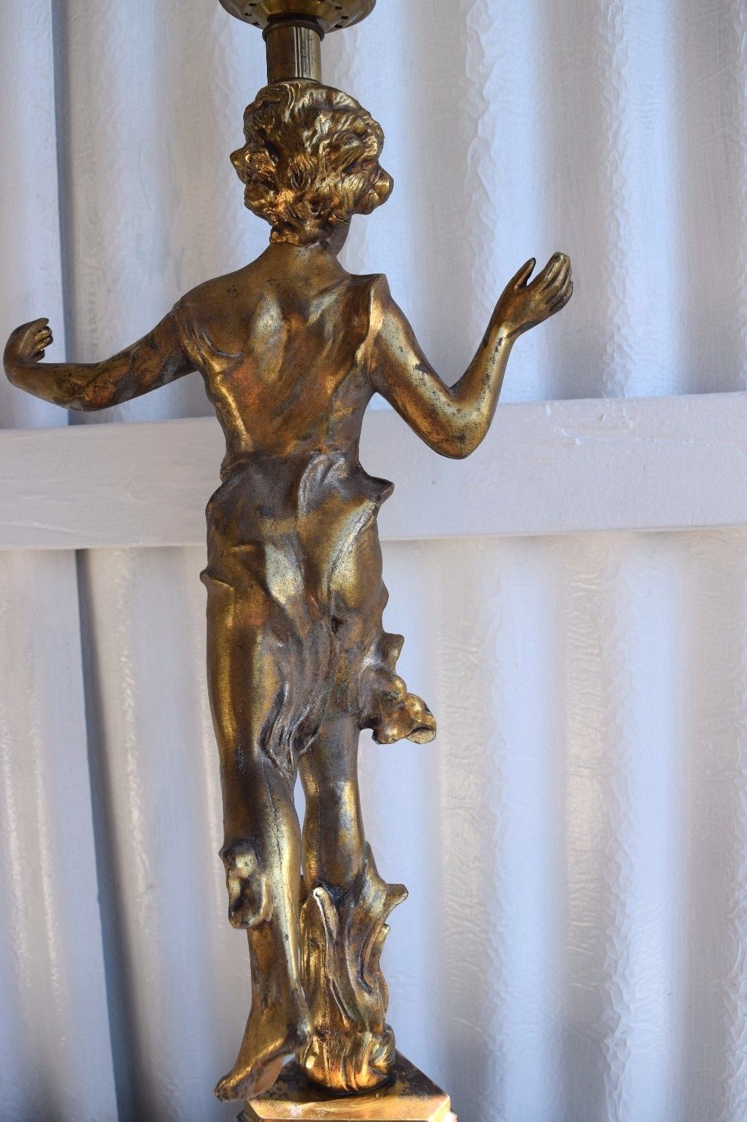 Vintage Cast Metal Art Noveau Lamp