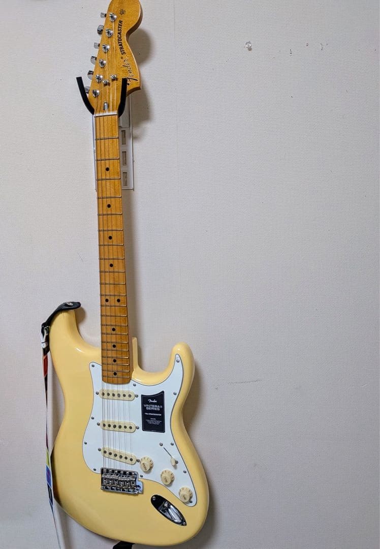 Fender Vintera Ii 70S Stratocaster White