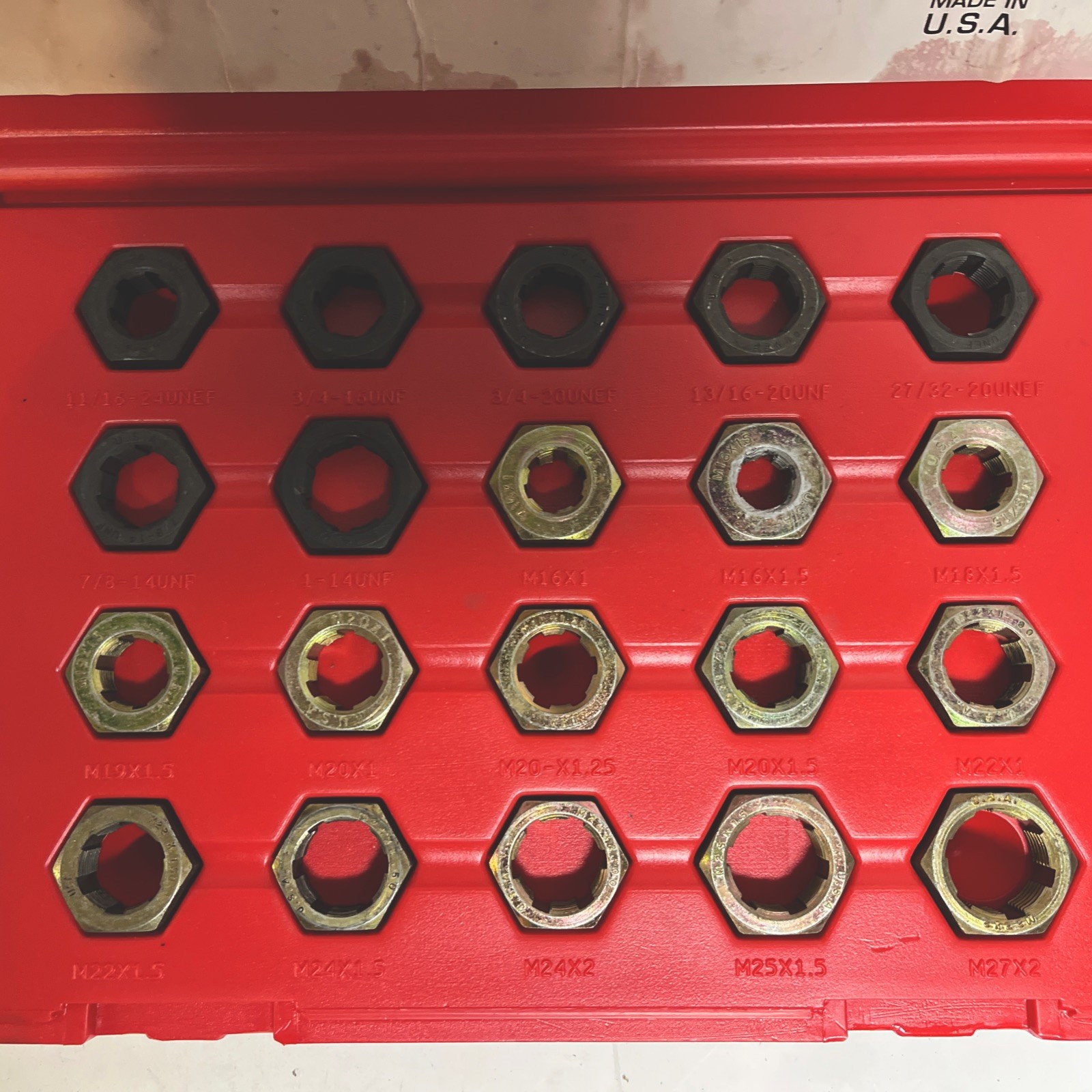Matco Tools #SR20K "Master Spindle Rethreader Die Set" 20 Pieces
