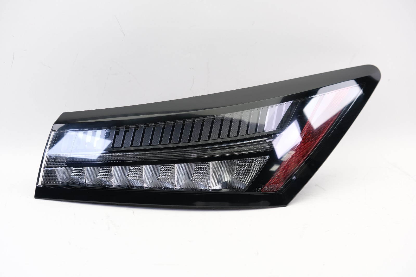 2025 Nissan Murano Right RH Passenger Outer LED Taillight Lamp 26550-7BA0A OEM