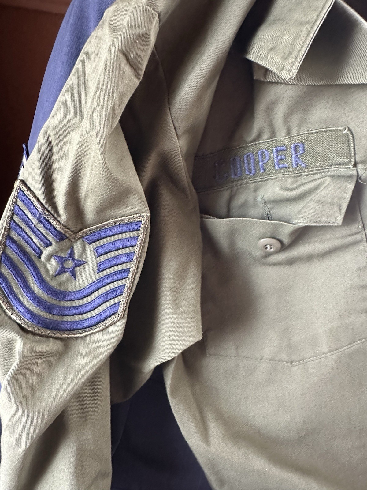 Vintage NAMED USAF MASTER SERGEANT E-7 COOPER UNIFORM GROUP DRESS UTILITY CAPS