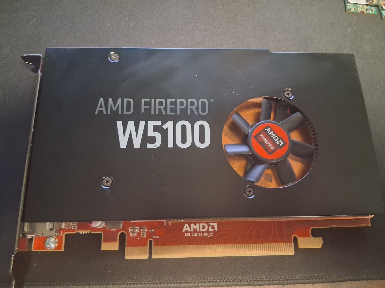 AMD FirePro W5100 4GB 128-bit GDDR5 PCI Express 3.0 x16 4K Graphics Video