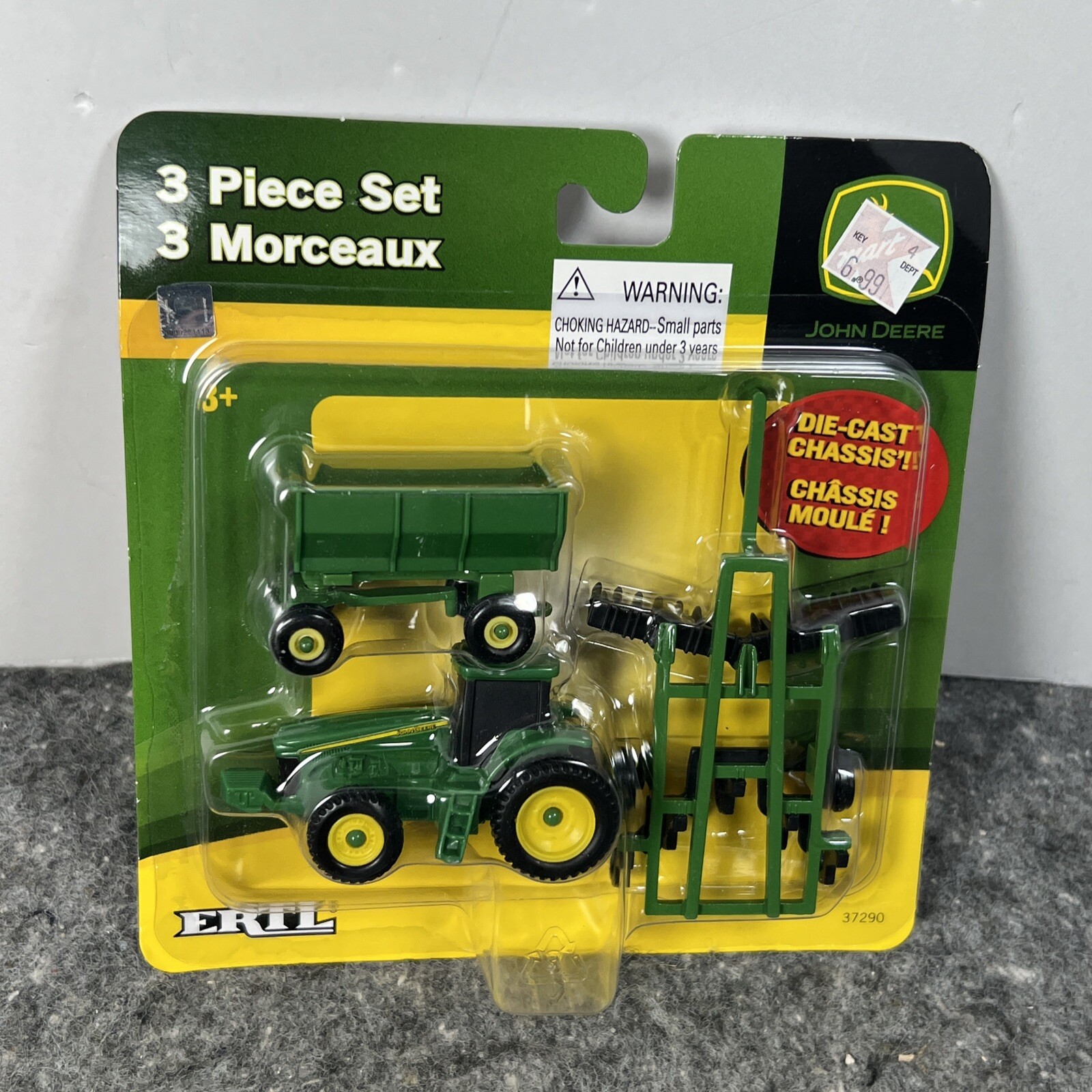 2009 ERTL John Deere 3 Piece Tractor Trailer Trail Set, #37290, NOS