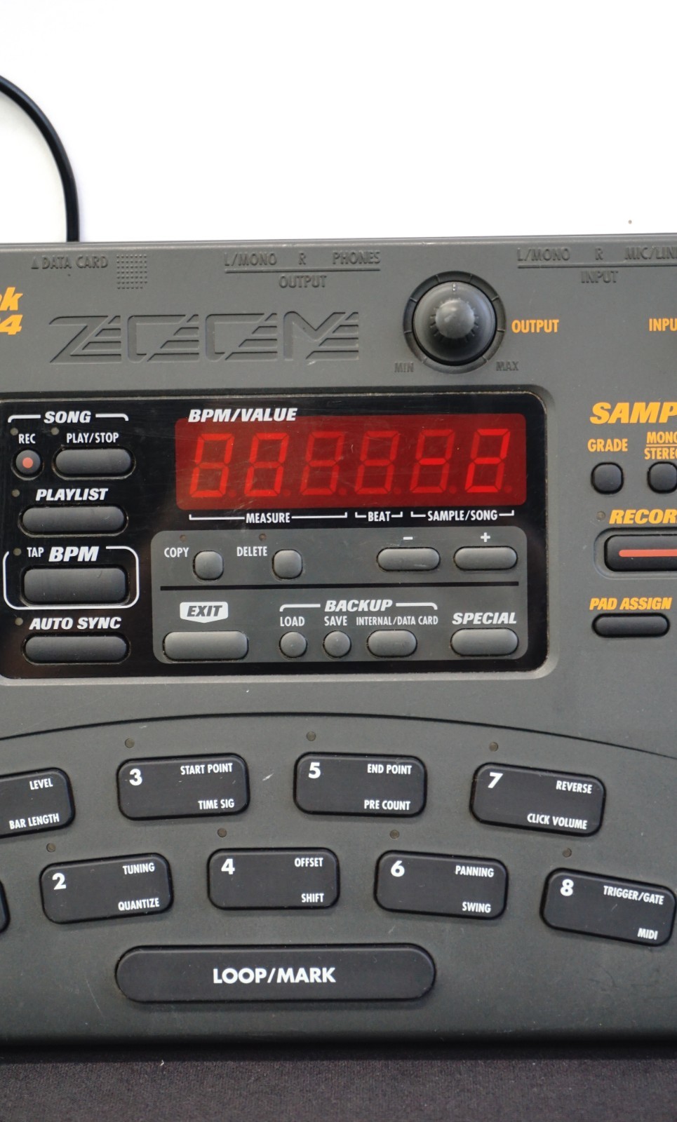 Zoom ST-224 SampleTrak Drum / Groove Machine & Sampler