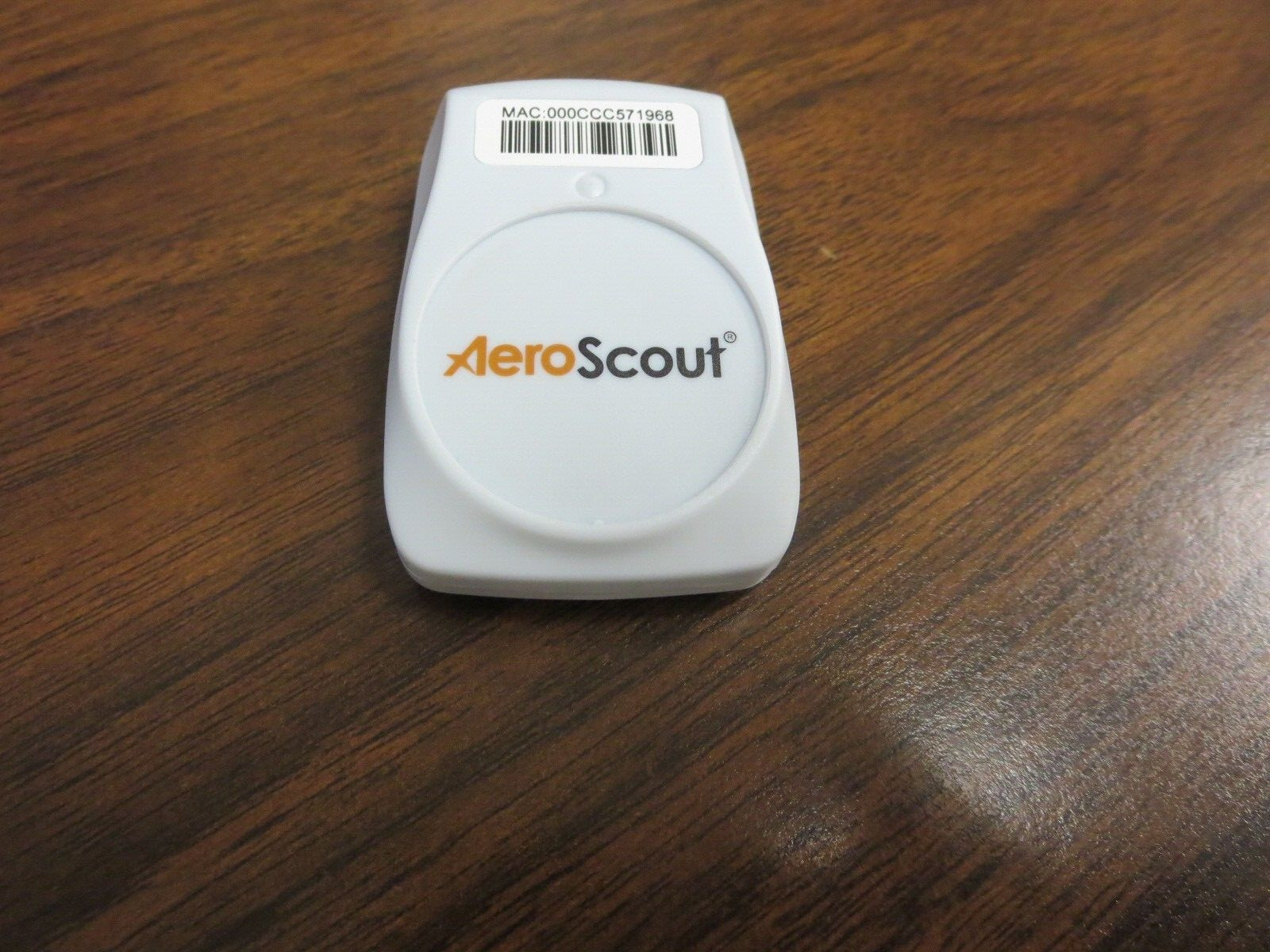 Tracker AeroScout TAG-2000 WiFi Asset or Patient Location Tag 1/2-AA Battery