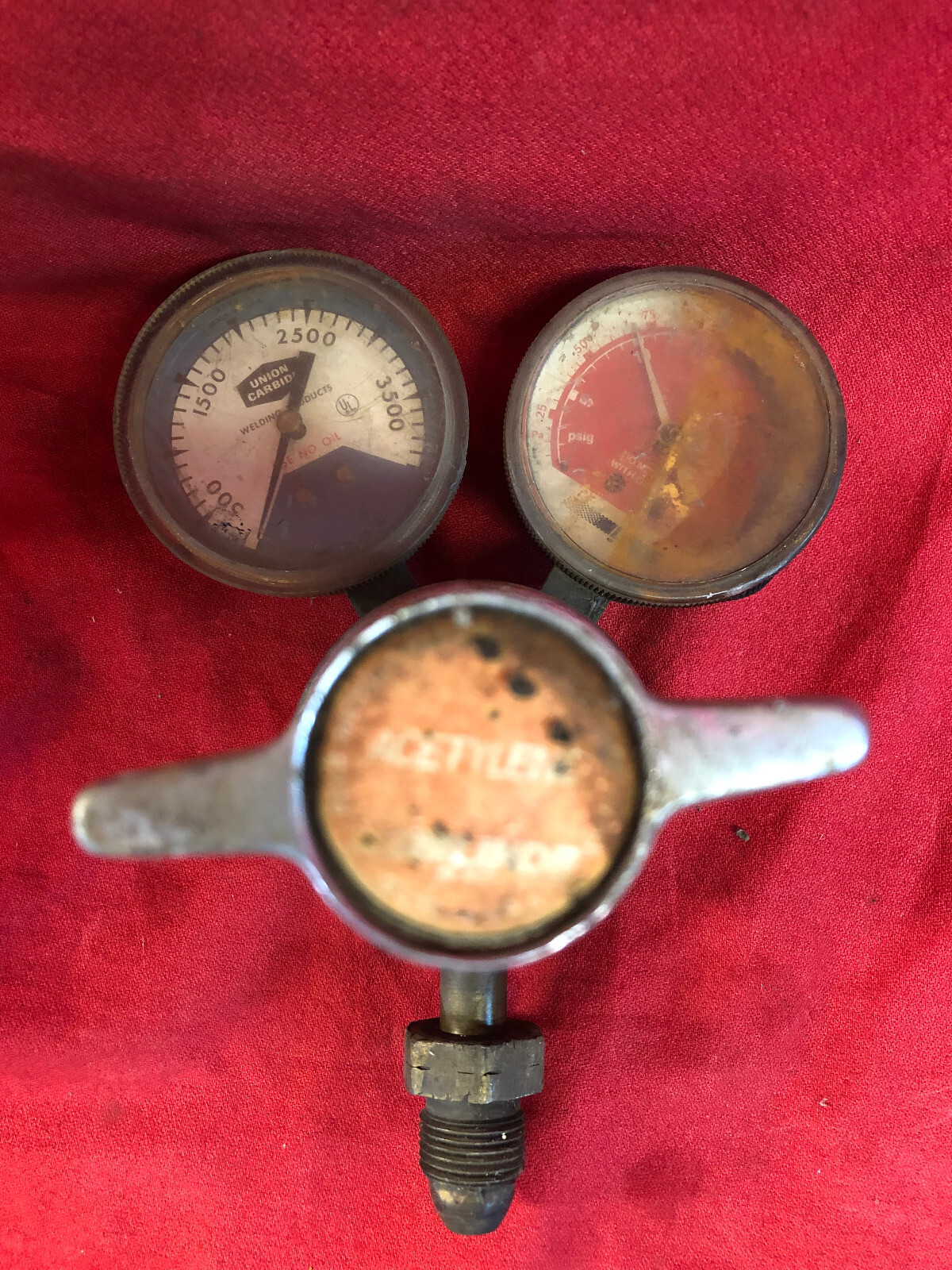 TRIMLINE Acetylene Regulator 8502 - R-76 - 15-510 - Used