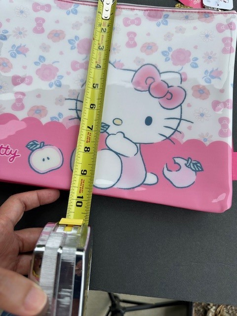 NEW Hello Kitty Folder A4 Document File Zipper Storage Case