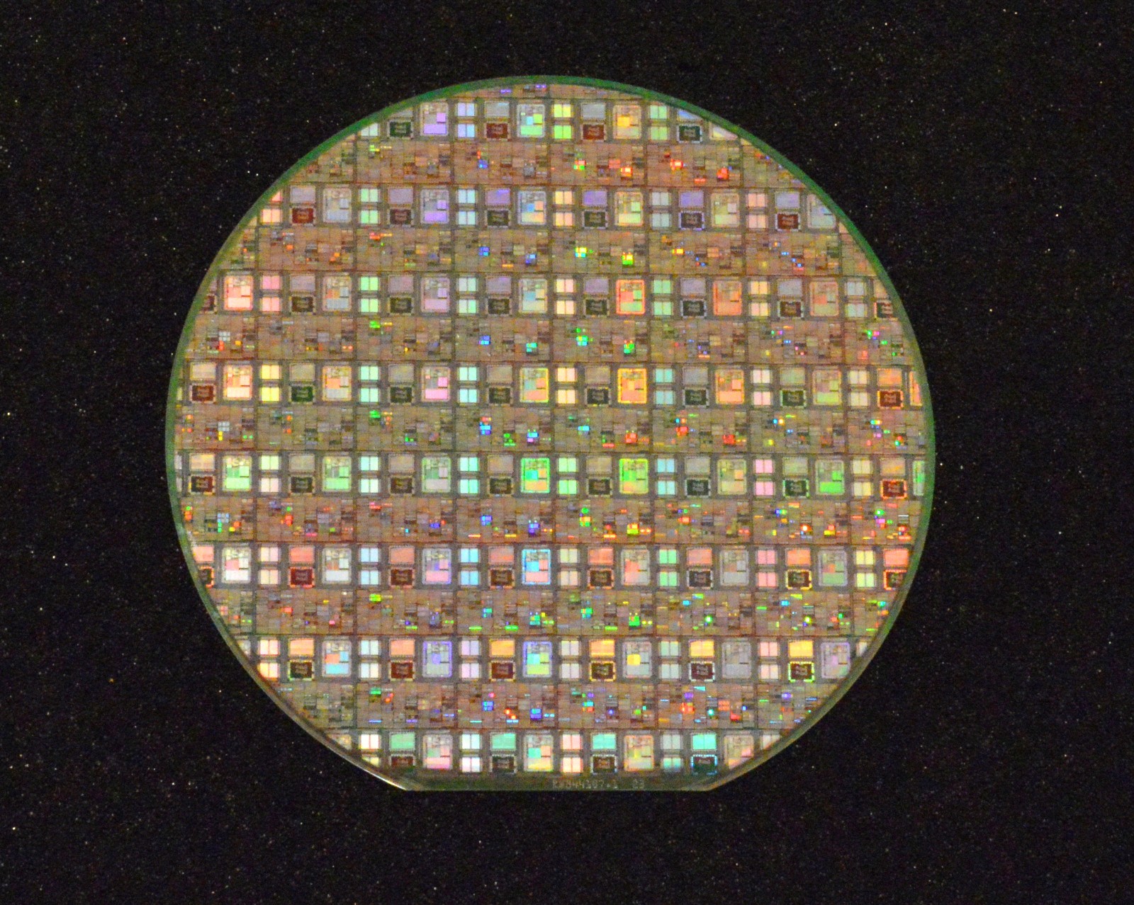 Colorful 6" Rockwell silicon wafer: Microprocessors/Memory and test patterns