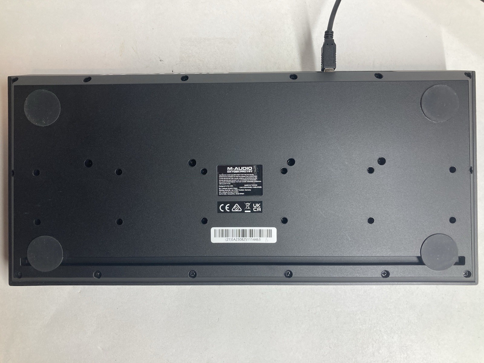 M-Audio Oxygen Pro Mini 32-key USB Midi Controller Tested Working
