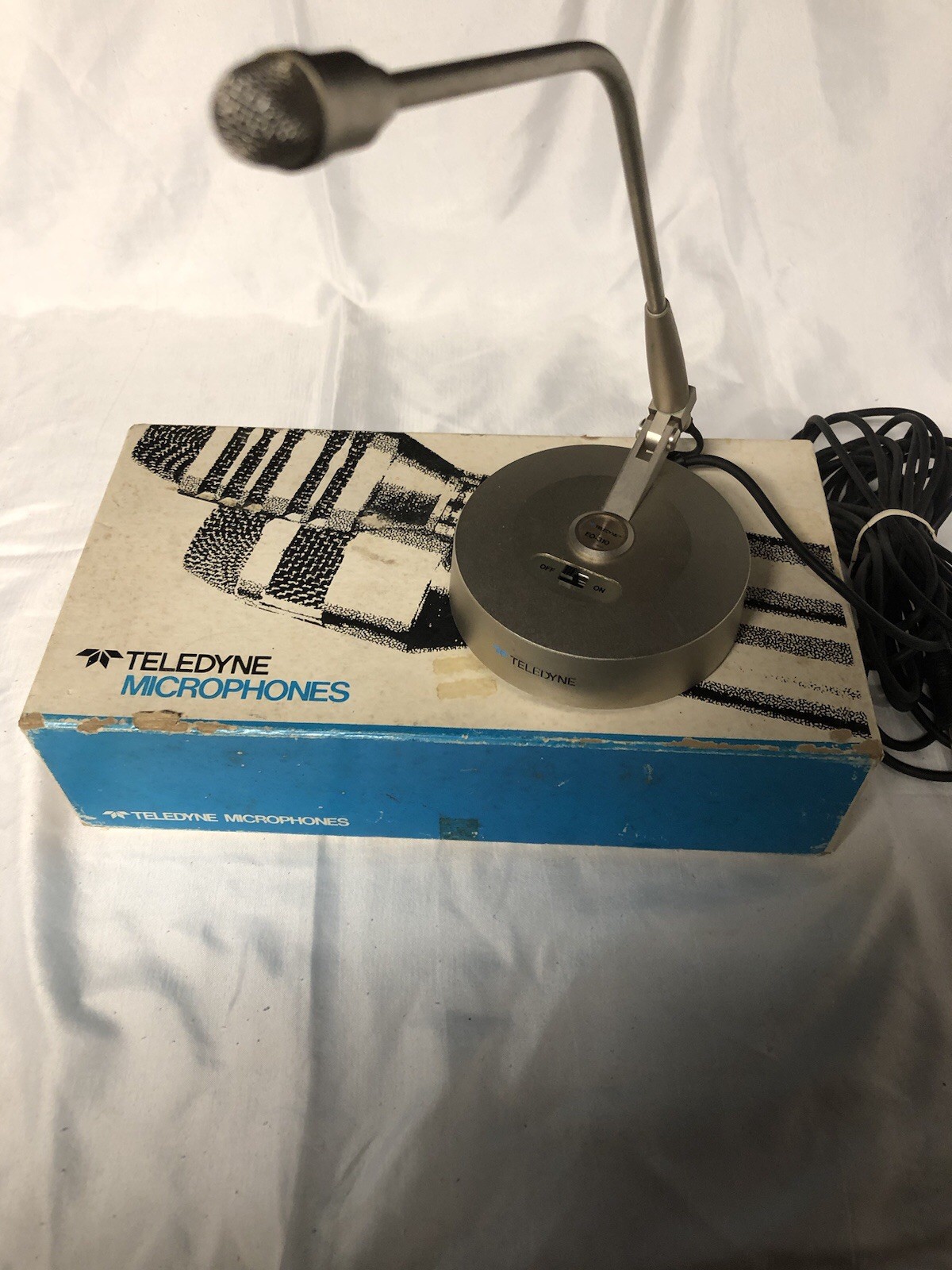 Microphone