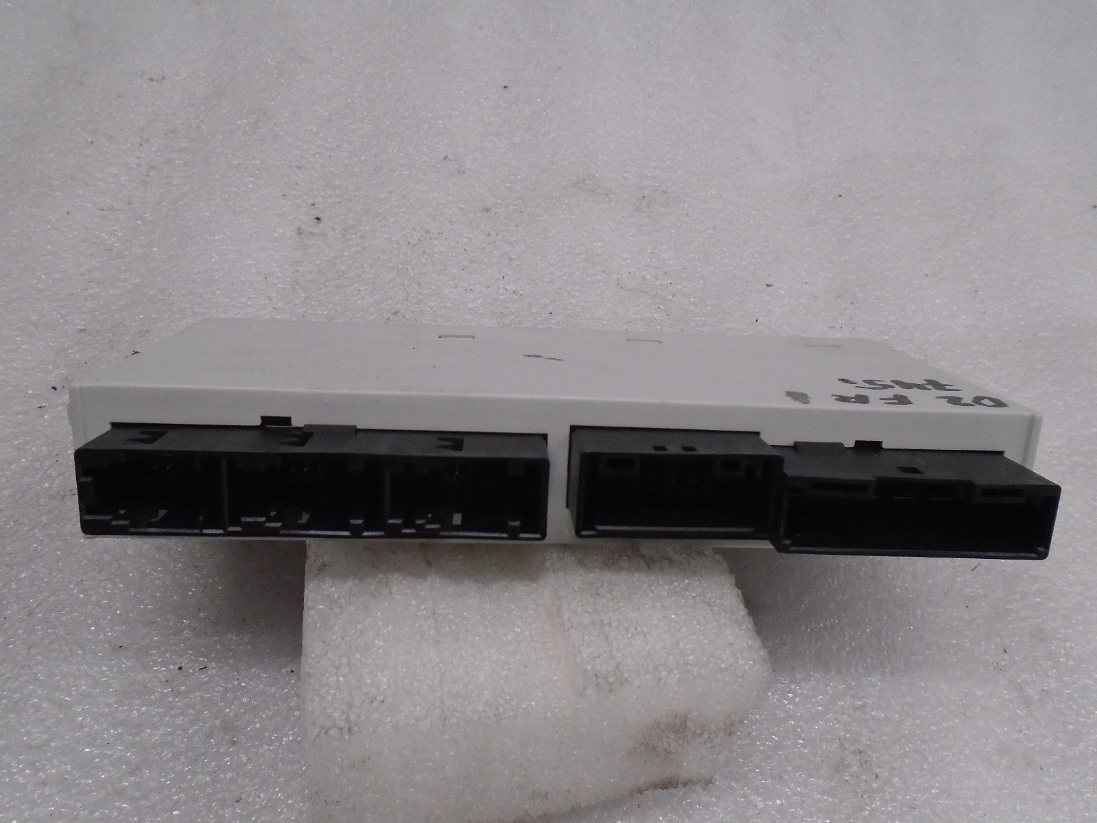 2002-2005 BMW 745i E65 Front Right Door Control Unit Module OEM VI612415