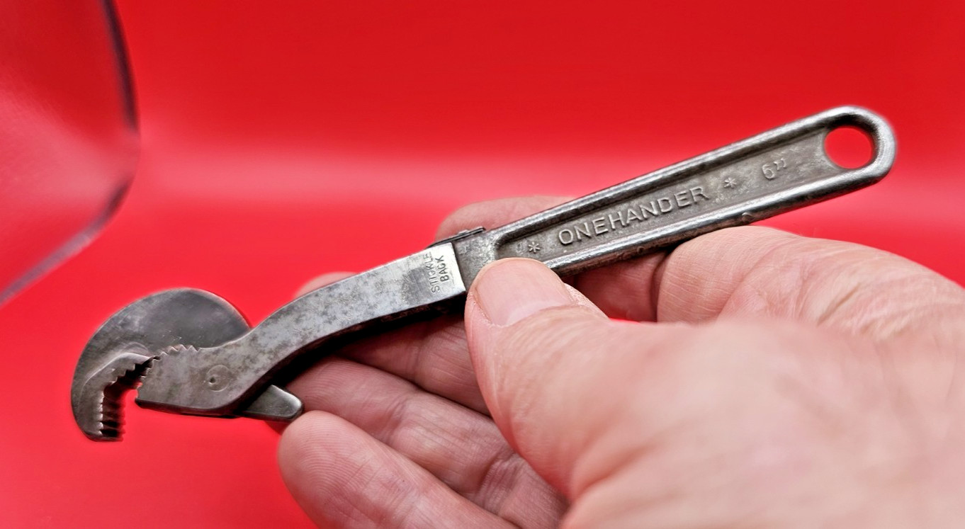VINTAGE ONEHANDER 6" QUICK ADJUST PIPE WRENCH, GERMANY CHROMAVAN