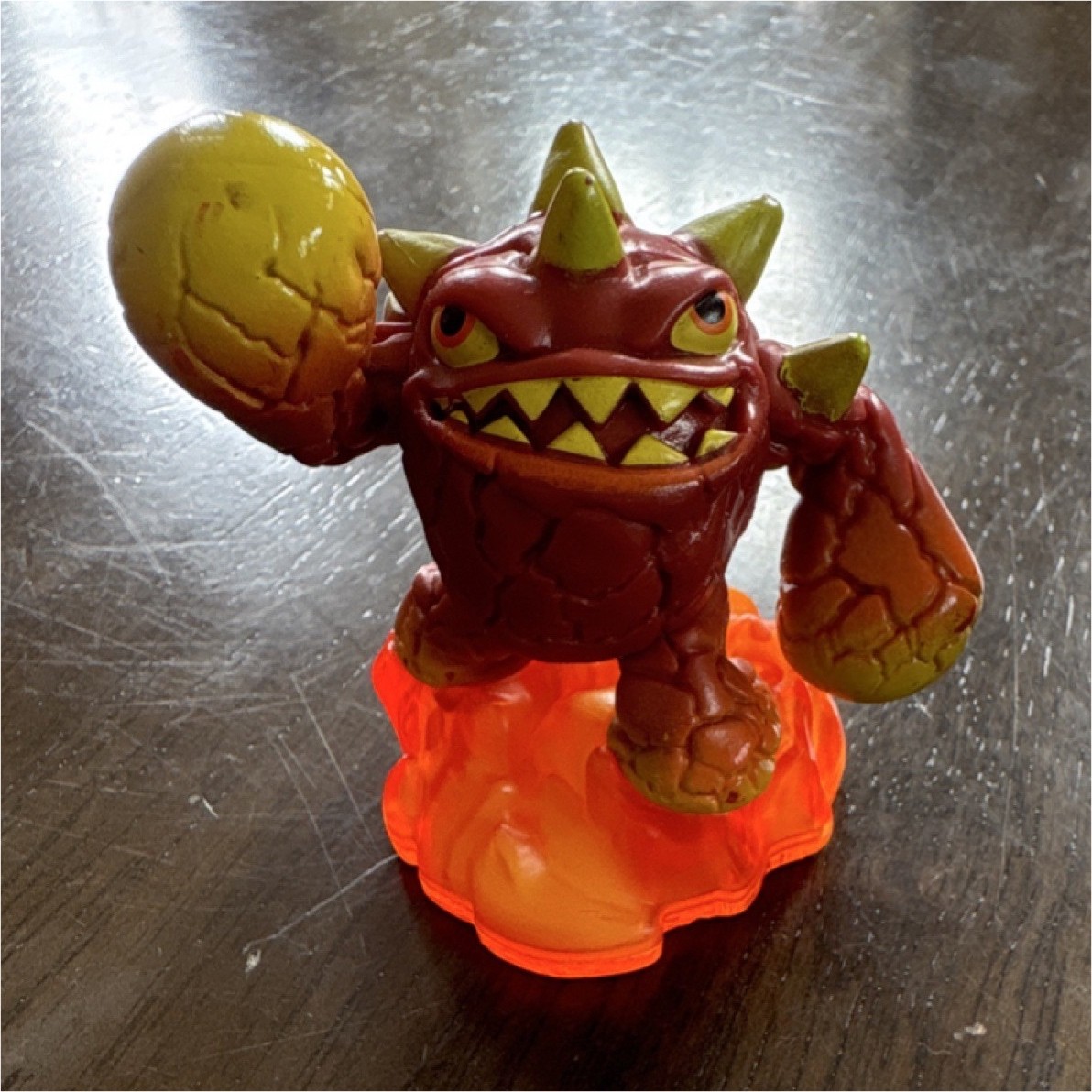 Activision Skylanders Eruptor Giants  Figure Red Monster Orange Base