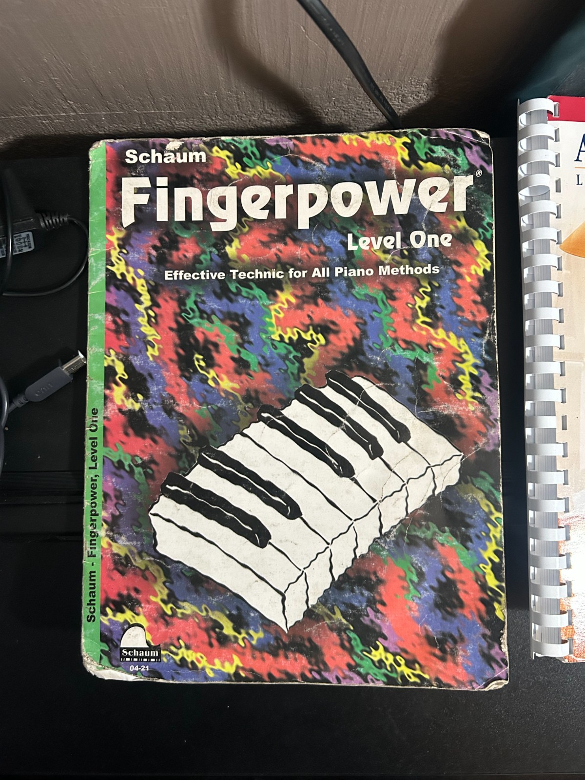 roland rp102 + books and cables