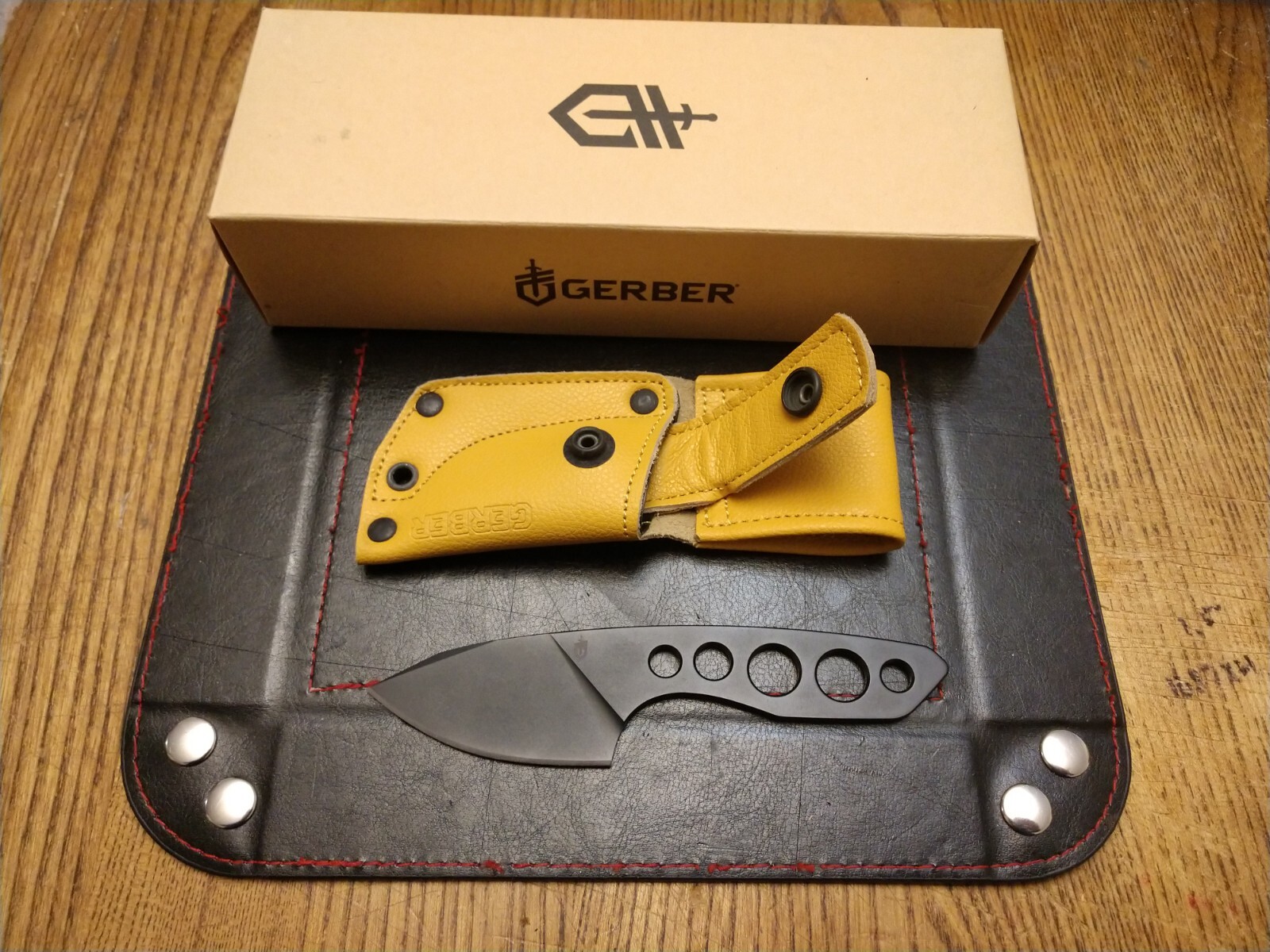 Gerber Dibs Fixed Blade Knife Leather Sheath 2.5" 440A SS Blade 2.2 OZ