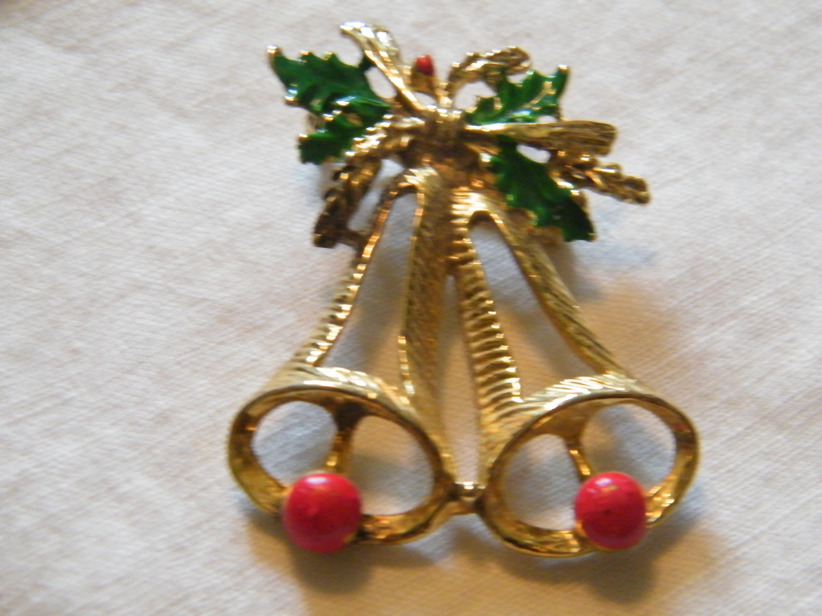 Christmas Brooch Pin Bells Holly Gold T one Enamel CUTE