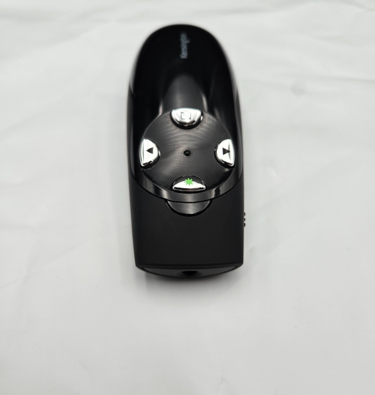 Kensington 4-Button Wireless Presenter Green Laser w/ Dongle for Windows/Mac