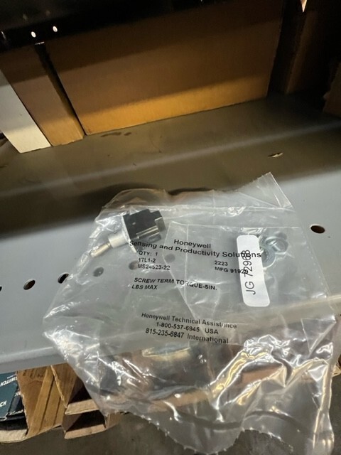 1TL1-2 MICROSWITCH