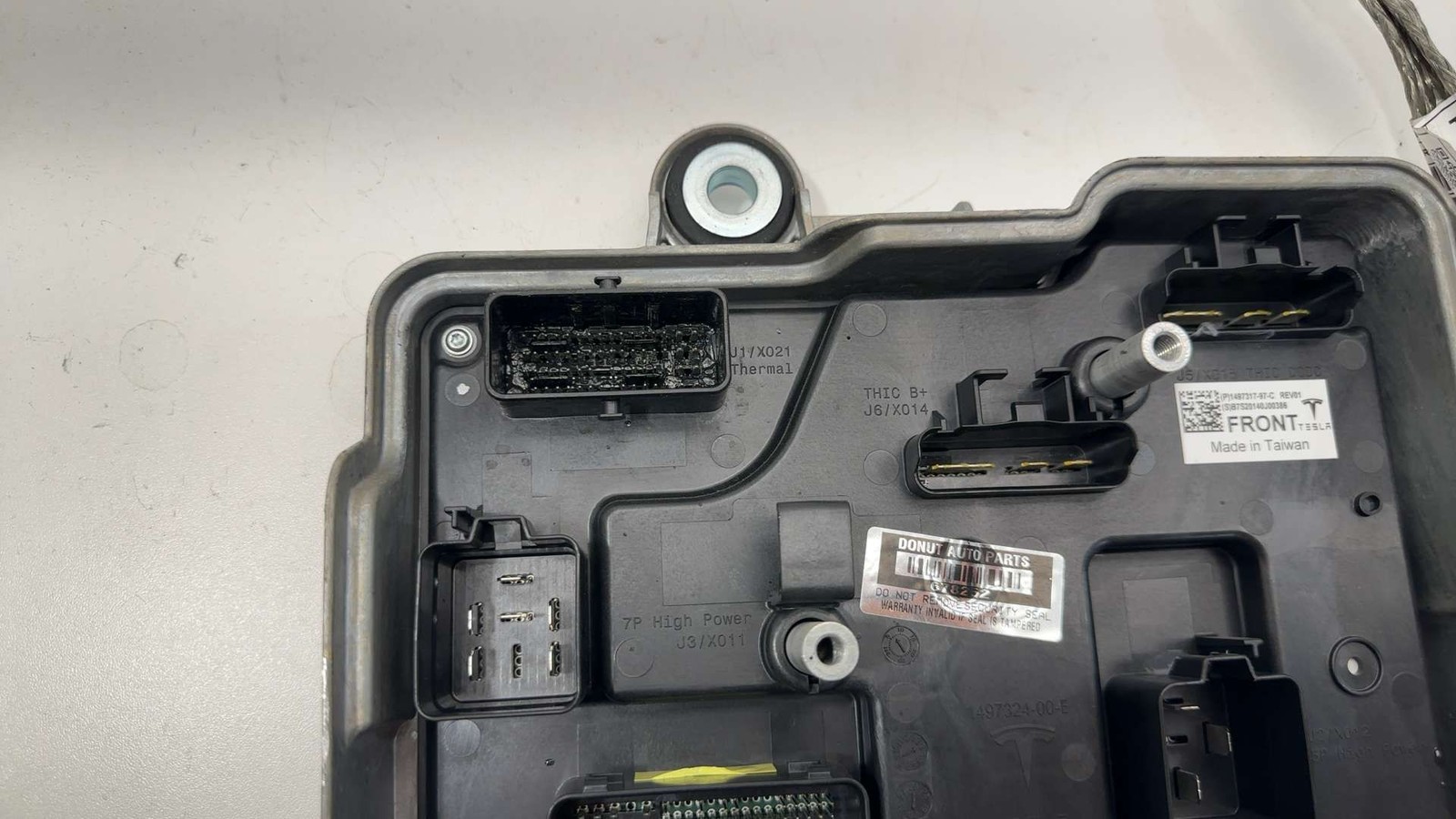 ⭕ 20-24 Tesla Model Y MY Front Vehicle Electronic Controller Module 1497317-97-C