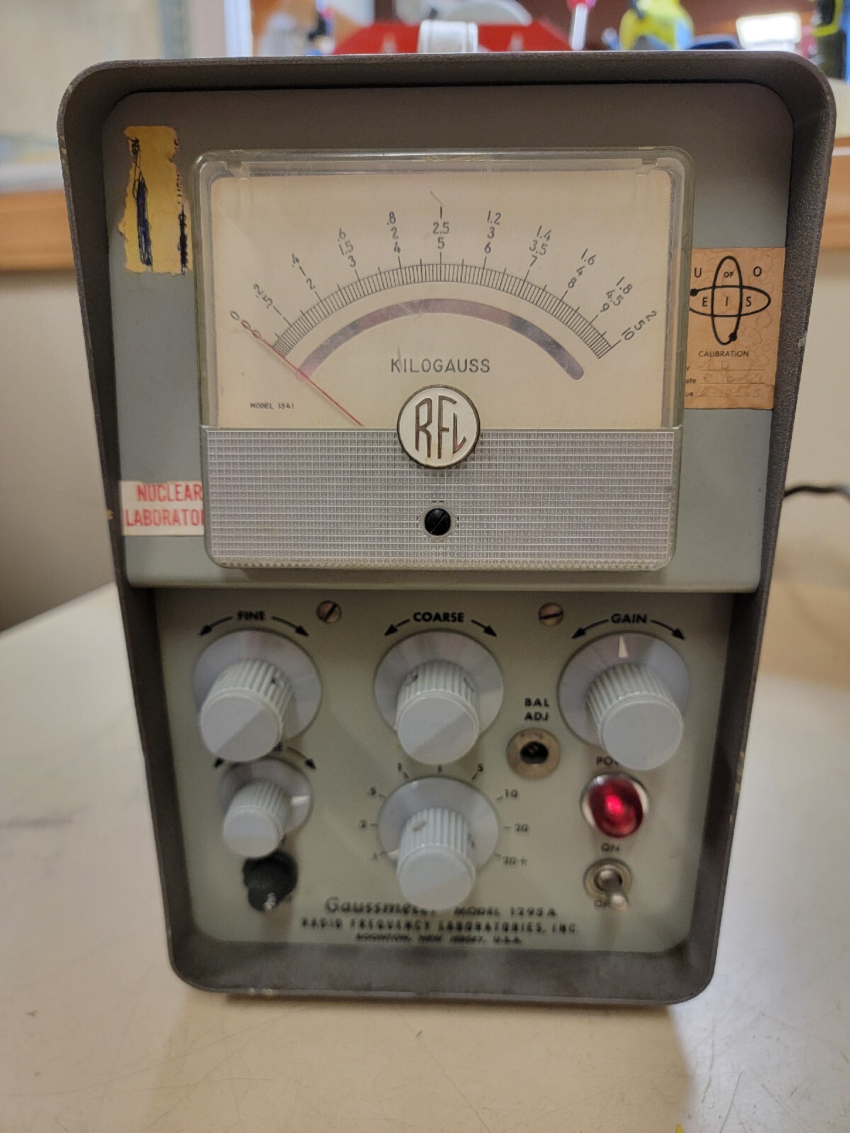 Radio Frequency Laboratories Model 1295A Gaussmeter