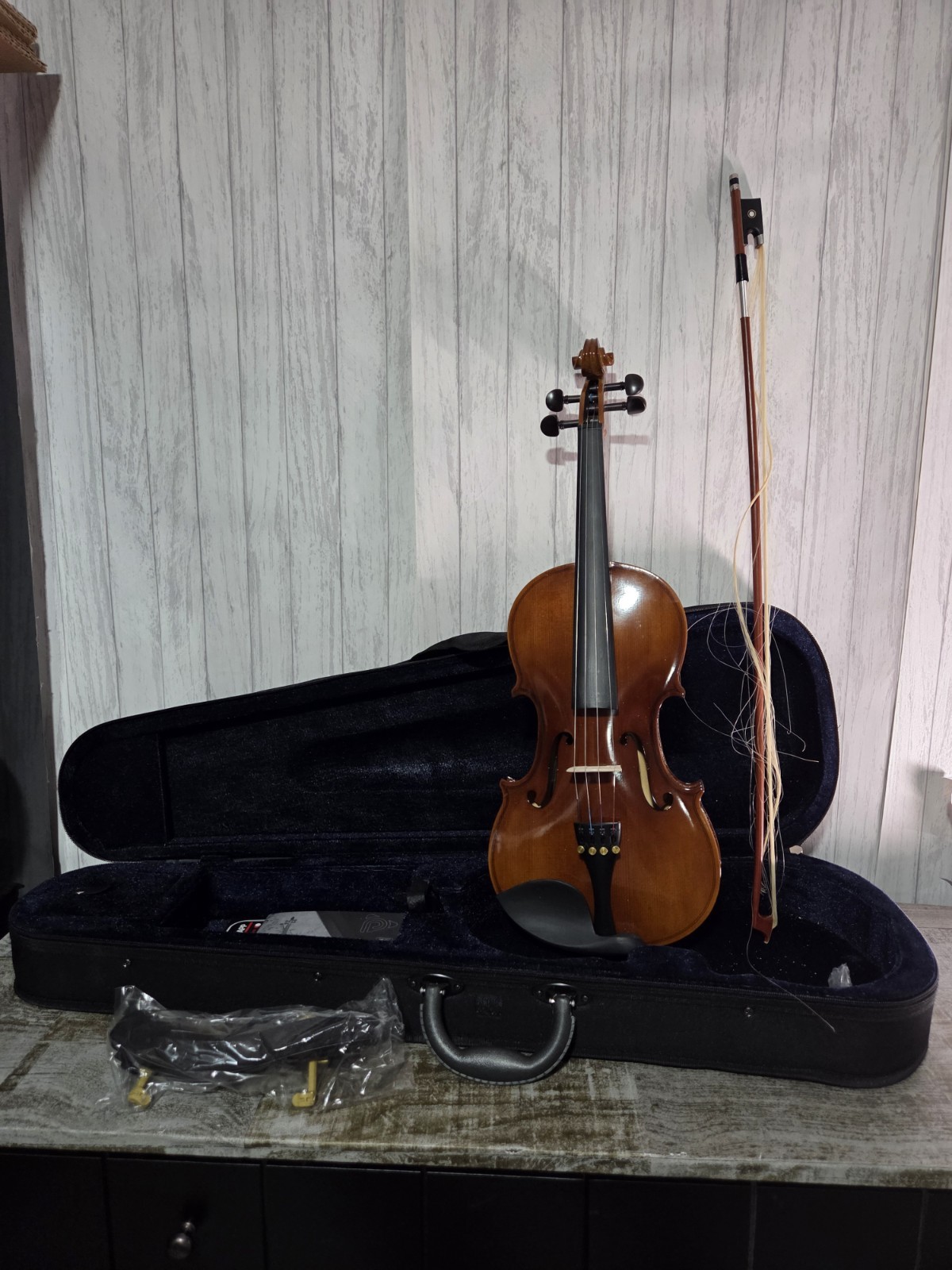 Pyle Solid Wood Violin Stringed Instrument-Student Grade Violin w/ Accessory Kit