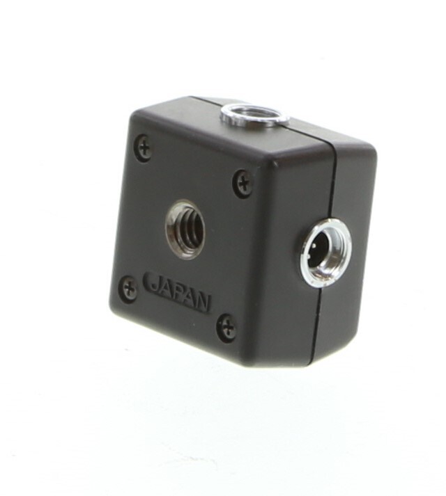 Nikon AS10 TTL Multi Flash Adapter, Early (Without Locking Pin Hole)