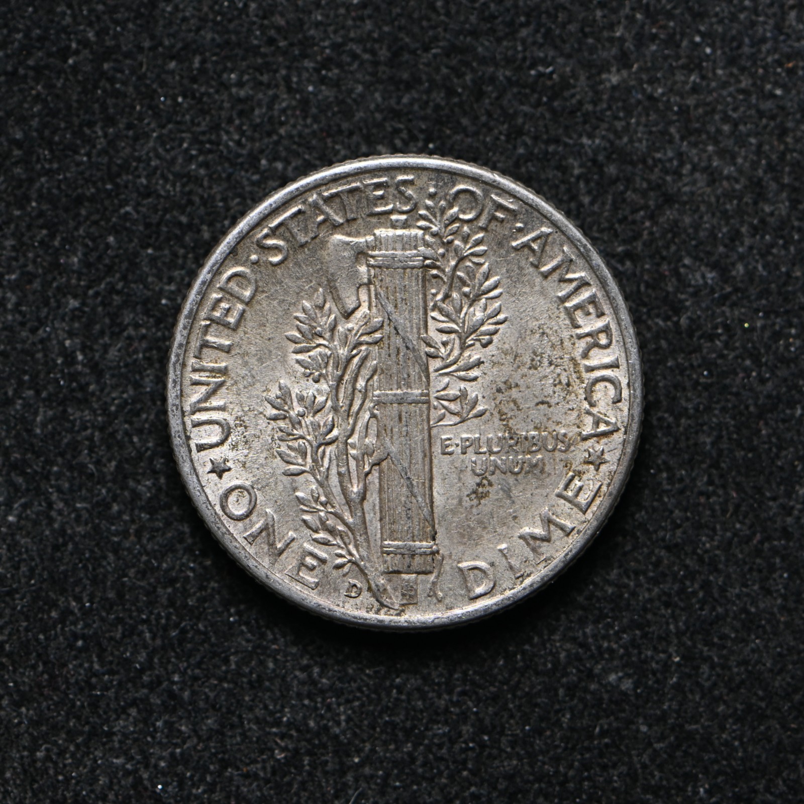 1945-D Mercury Silver Dime AU+ (bb19143)