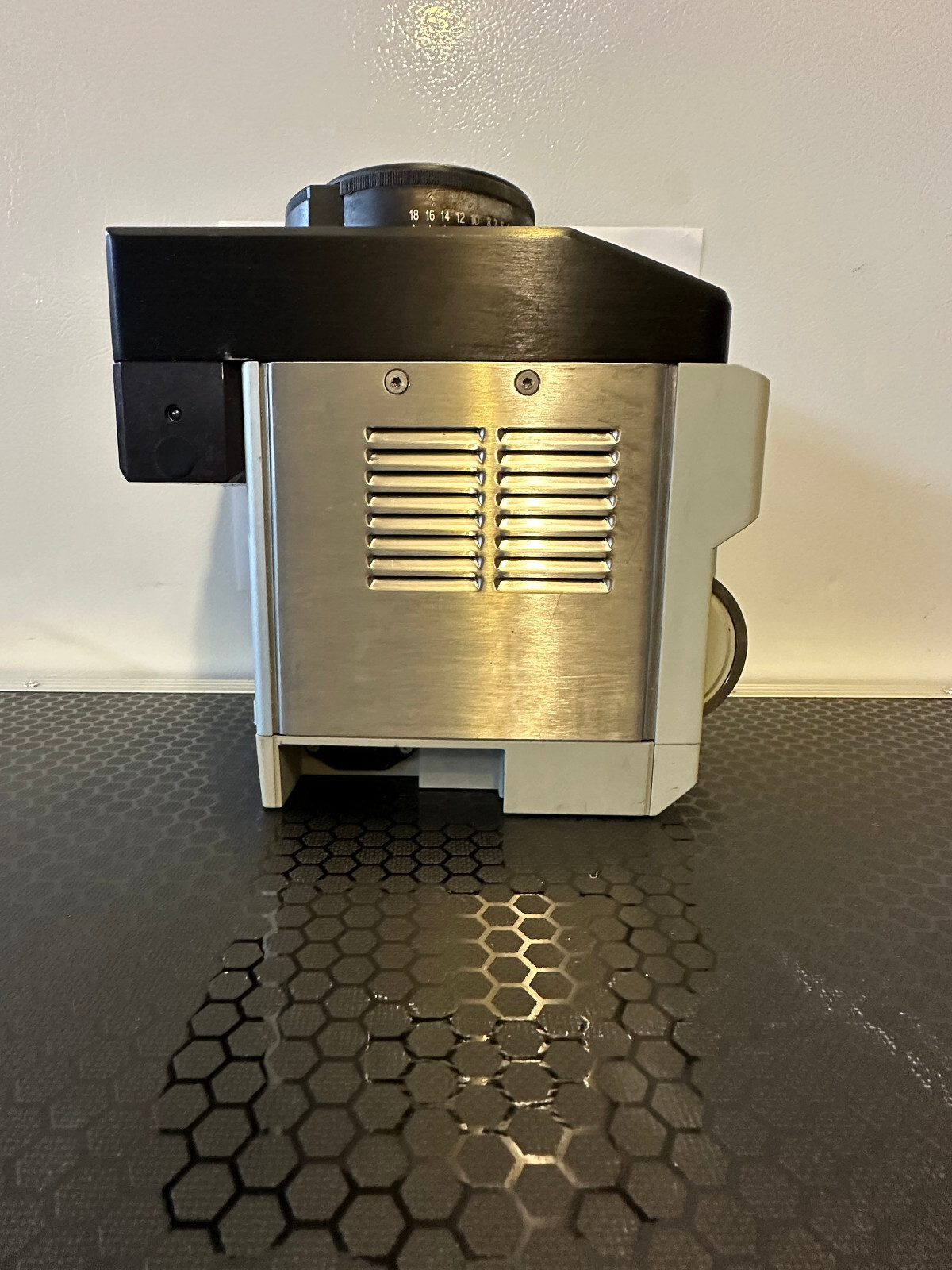 Datex-Ohmeda Tec 6 Plus Desflurane Vaporizer