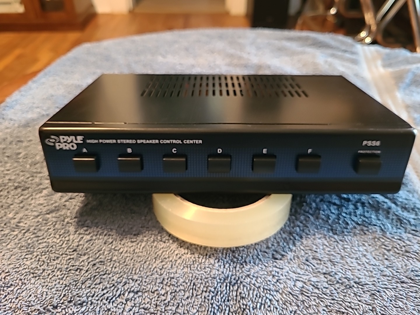 Pyle PSS6 6 Channel High Power Stereo Speaker Selector Up to 6 Speaker Pairs