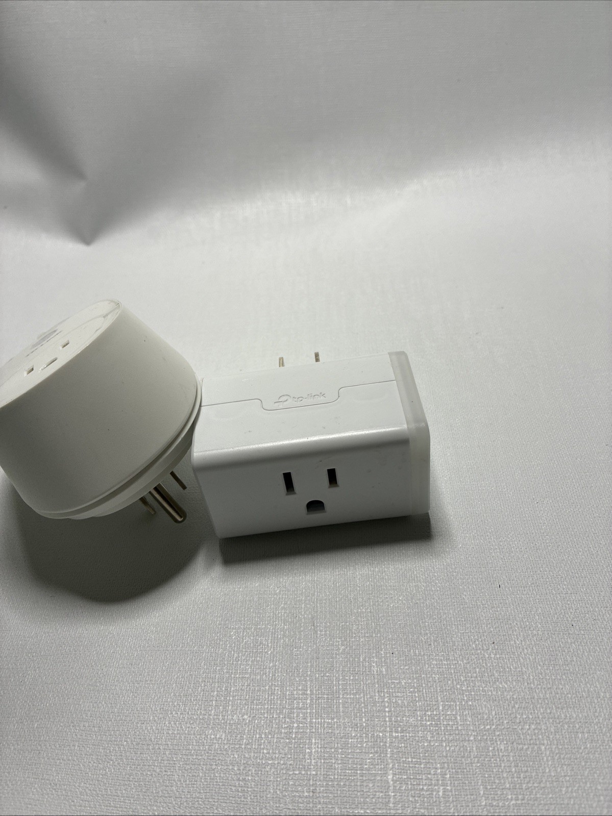 TP-Link Kasa HS103 Smart Wi-Fi Plug & HS110 Plug