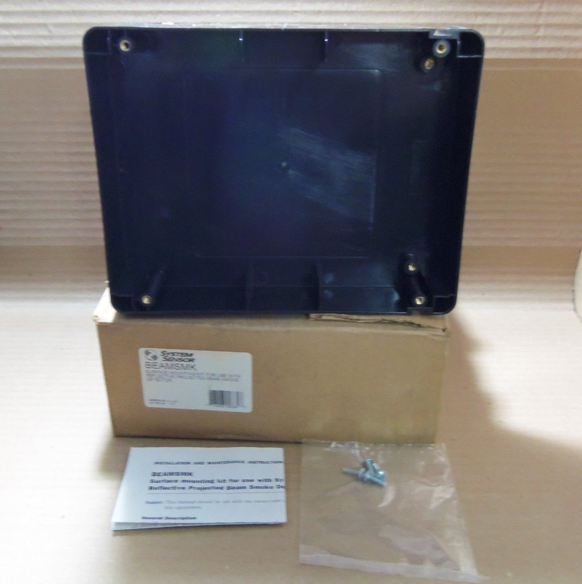 New In Box System Sensor BEAMSMK Surface Mounting Kit For Beam Smoke Detector