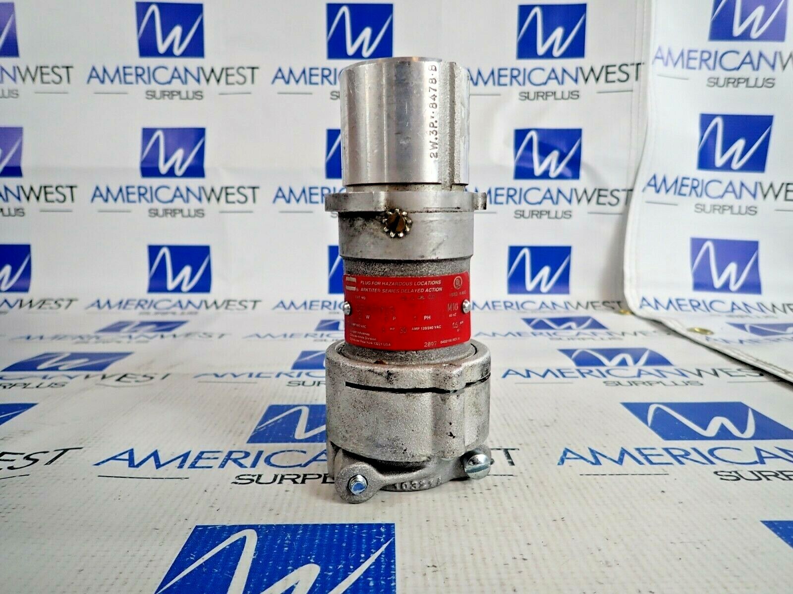 CROUSE HINDS CPH7913 PLUG FOR HAZARDOUS LOCATIONS 2WIRE 3POLE 1PH