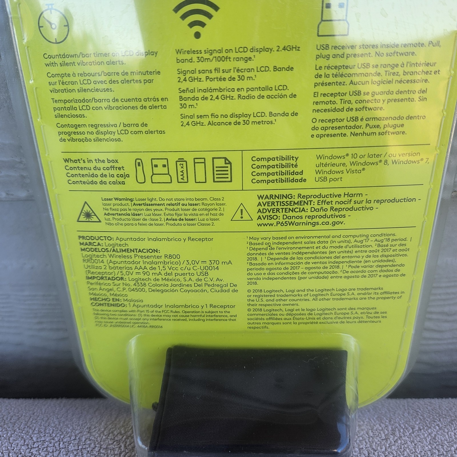 Logitech R800 Laser Presentation Remote PowerPoint Clicker Green Laser Timer