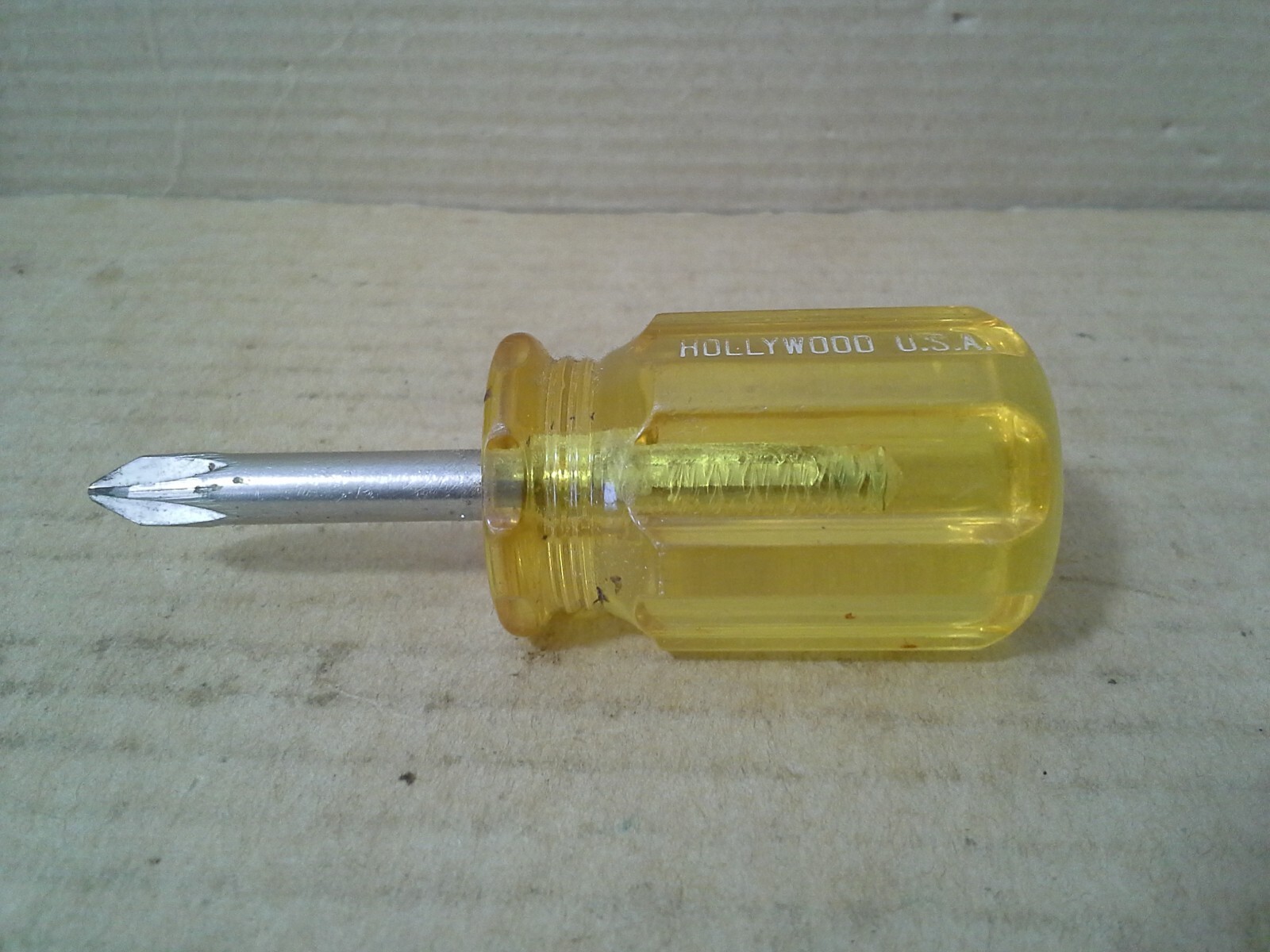 Hollywood USA Stubby Yellow Handle Phillips Screwdriver . VGC